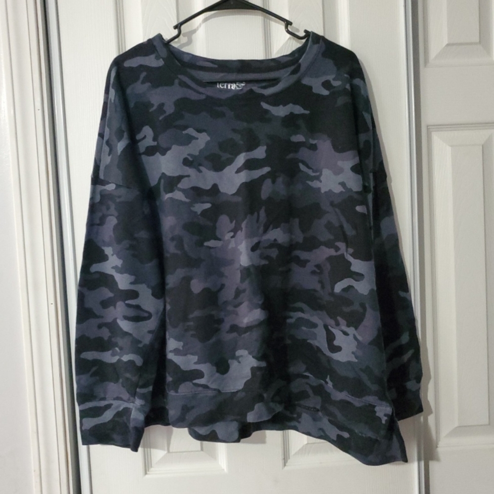 Terra & Sky Black and Gray Camouflage Swearshirt Relaxed Fit